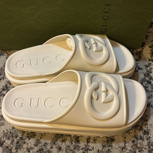 Gucci Interlocking G Slide Logo Sandal Off White - Picture 9 of 12
